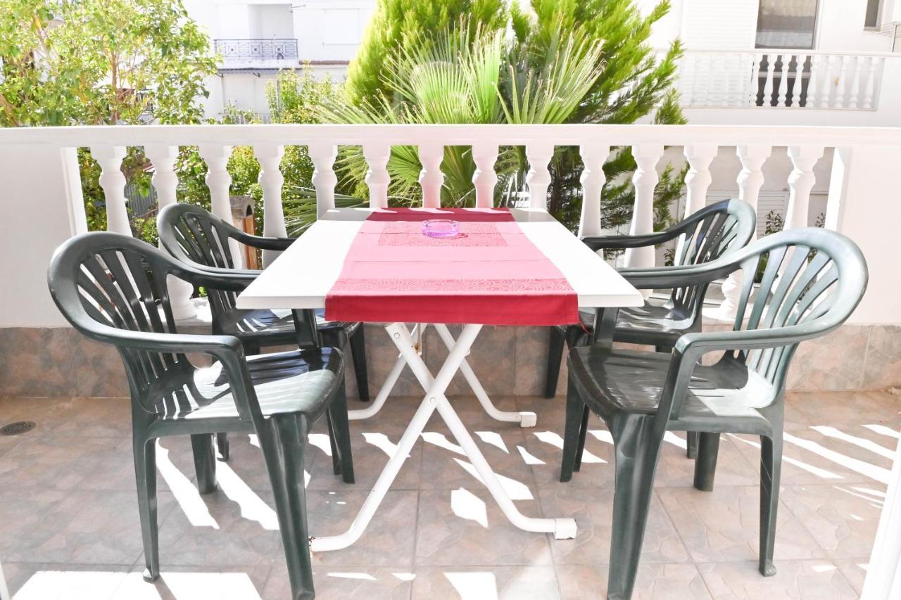 El Greco Nei Pori Appartement Buitenkant foto